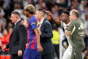 马卡：亚马尔已成皇马队内头号公敌，皇马球员没有原谅他的言行