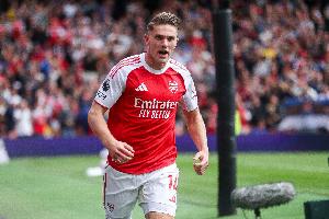 BBC：对阵伯恩利在上半场被换下，约克雷斯预计伤缺2周左右