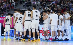 粤媒：这枚金牌代表着广东篮球从职业到业余&竞技到群体的繁荣