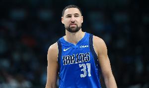 双加时被弃用仅打48秒！克莱三分10中4得到13分 下半场0分