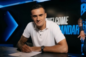 米体：国米可能明夏2300万欧回购斯坦科维奇，后年回购2500万欧