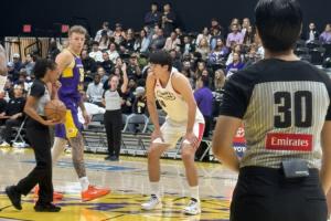 练级成功？杨瀚森被下放的2场比赛场均14.5分11板3.5助1断2帽