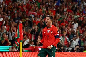 TA：葡萄牙与美国即将敲定热身赛，C罗将时隔近十二年重返美国