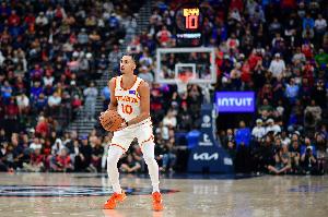 冲击六连胜！今天老鹰迎战活塞 里萨谢&波津缺阵 奥孔武能打